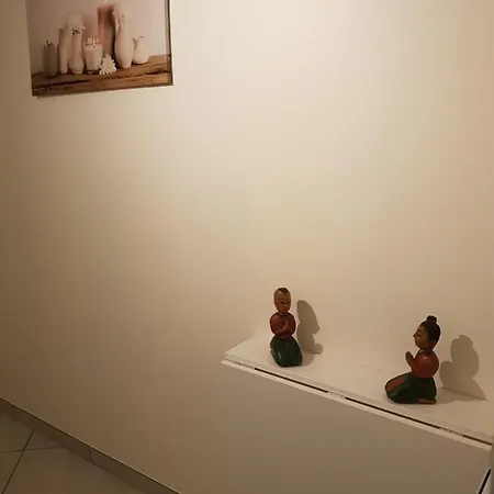 A L'oree Du Bois Apartment