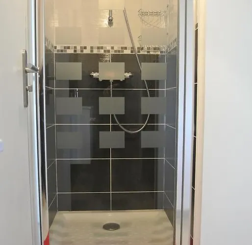 A L'oree Du Bois Apartment *